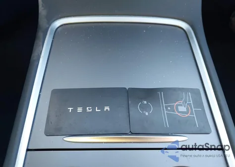 2021 Tesla Model 3 из США, поврежденный, VIN 5YJ3E1EA8MF974161